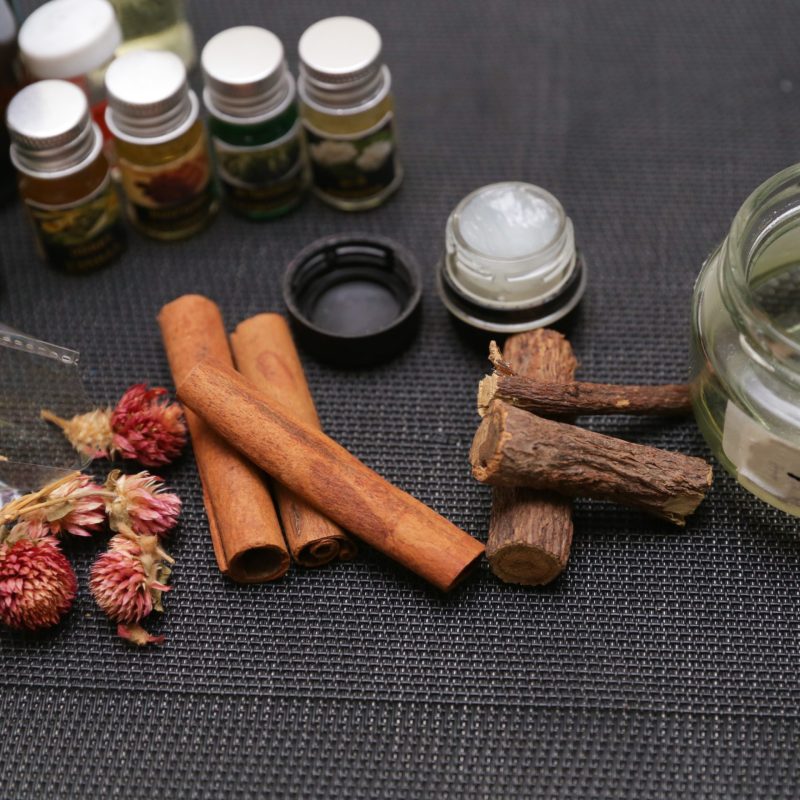 Botanical Perfumery: Natural Scent Creation